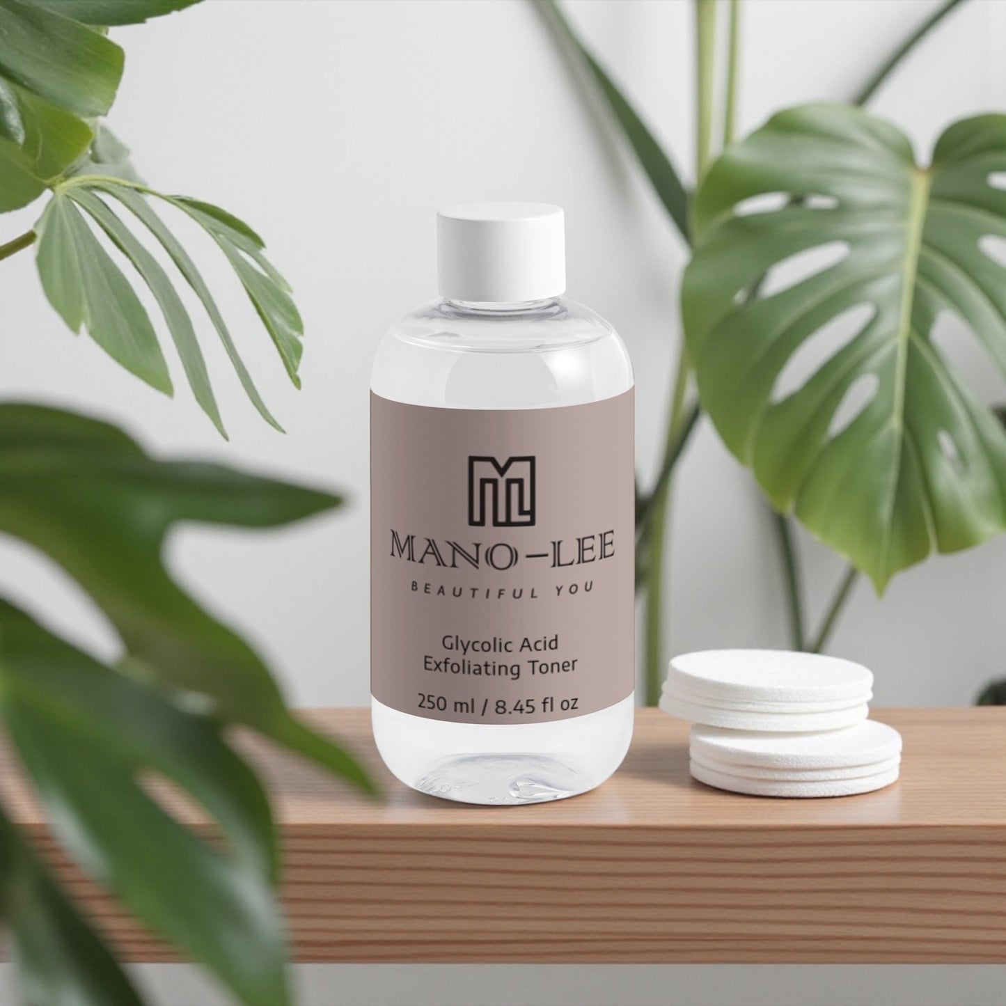 Mano-Lee Glycolic Acid Exfoliating Toner 250 ml