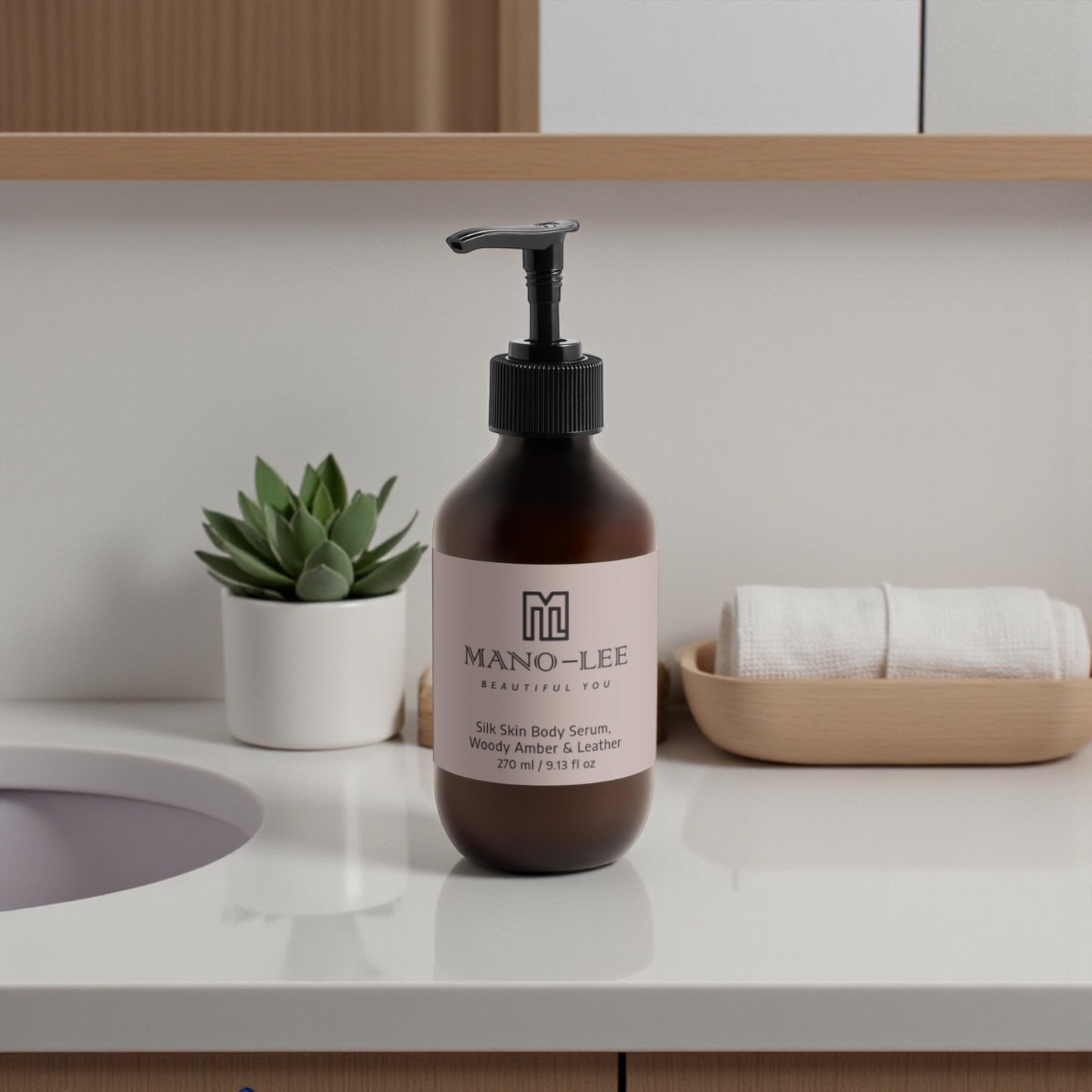 Mano-Lee Silk Skin Body Serum, Woody Amber & Leather 270 ml